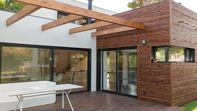 How do I maintain green systems in the UAE's harsh climate